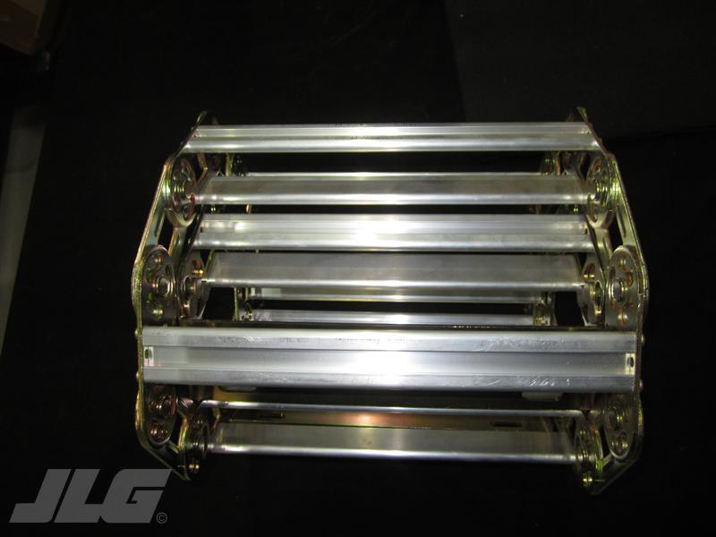 1001099835 Carrier, Hose & Cable | JLG