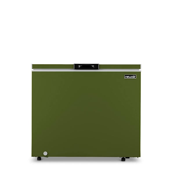NewAir COMPACT Chest Freezer, 6.7 cu. ft. - Military Green