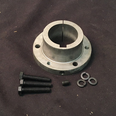 900-1903-40: Bushing Sf 2-1/4 With Key And Set Screw