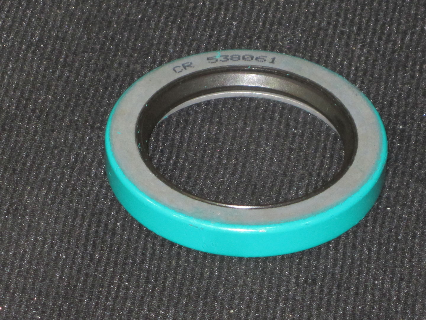 097HH101 Seal Oil | Dana