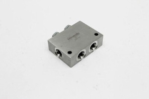 Genie Lift Part # 7-234-04GT - VALVE,DUAL CHECK, EA