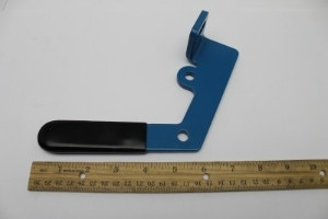 Genie Lift Part # 46347GT - HANDLE-LOCK,BATT.MOD,LEFT SIDE, EA